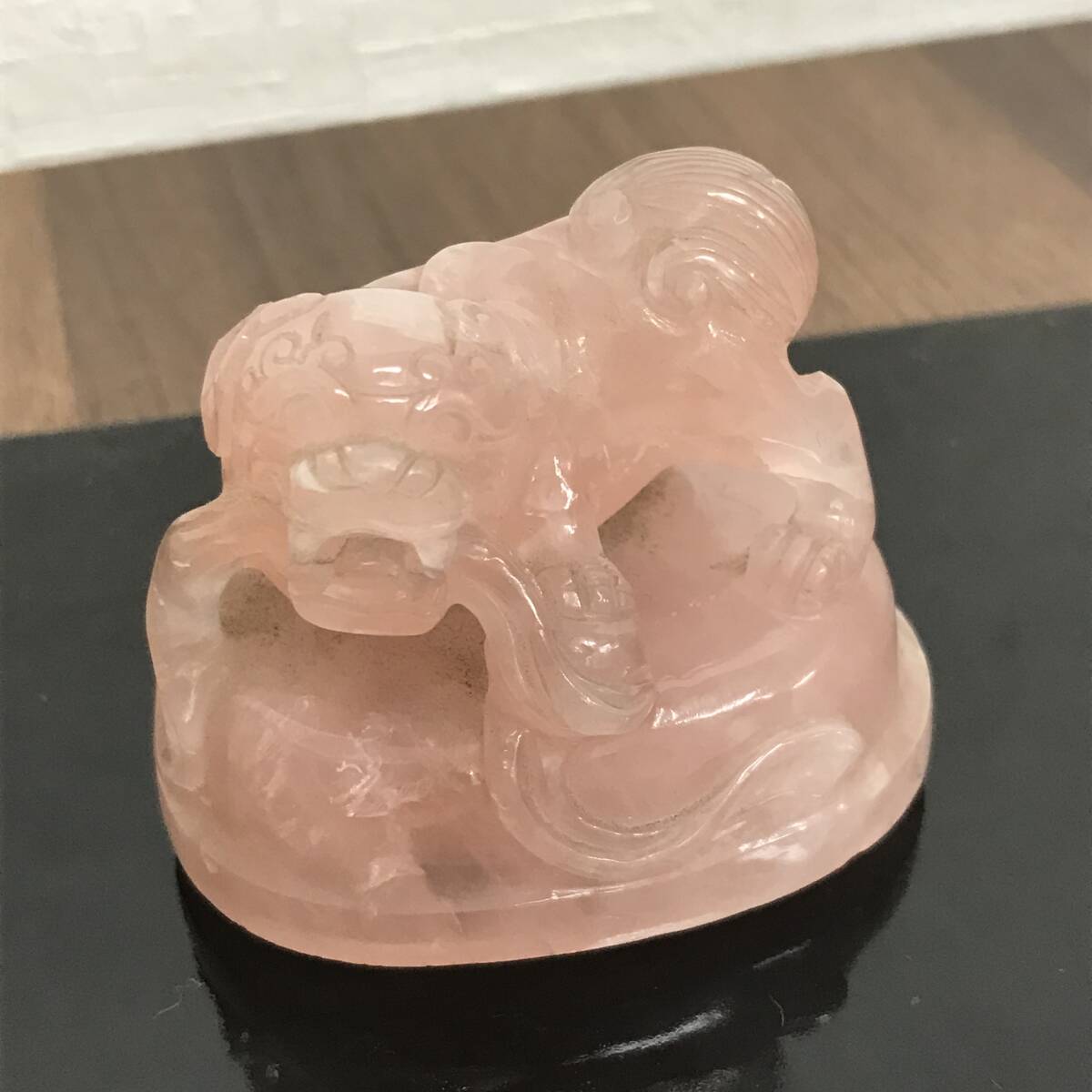 H1106 中国美術 紅水晶 彫刻 香炉 狛犬 台付き 香道具 ピンク水晶