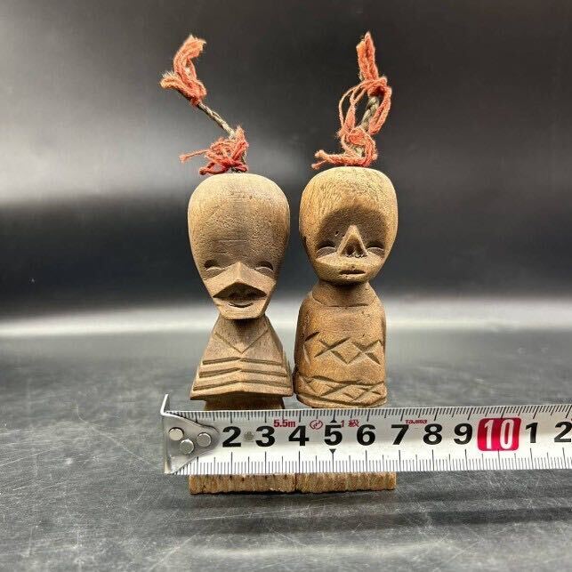 木彫り 人形2体 箱付き 少数民族・アフリカ・東南アジア お守り 彫刻