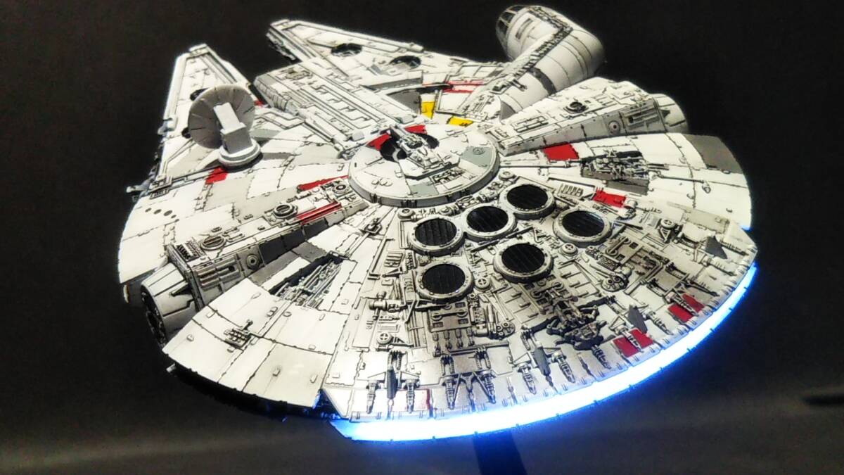 ミレニアムファルコン 電飾改修 完成品 1/350 ミレニアムファルコン 電飾改修 完全塗装 完成品 ビーグルモデル