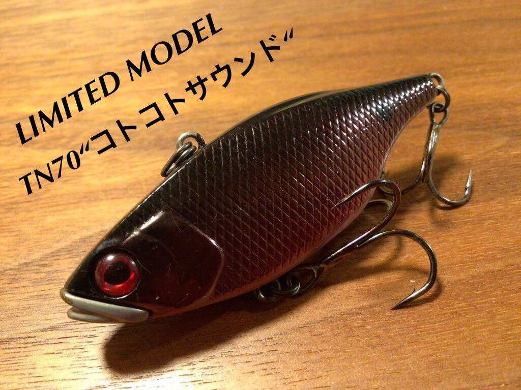 X 限定 JACKALL ジャッカル 限定プリスポーンバージョン TN70“コトコトサウンド“ HLビジョンブラッド バイブレーション