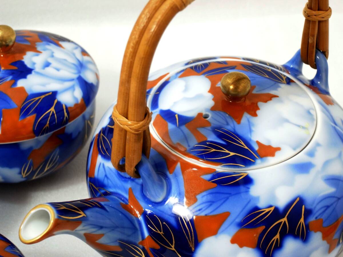 15◎オールド 深川製磁 色絵金彩 振牡丹外赤 蓋付碗5客 茶注揃 美品