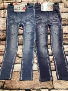 送料無料！柔らかく履き心地抜群！デニム調プリント入り 編柄１０分丈レギンス(画像から)