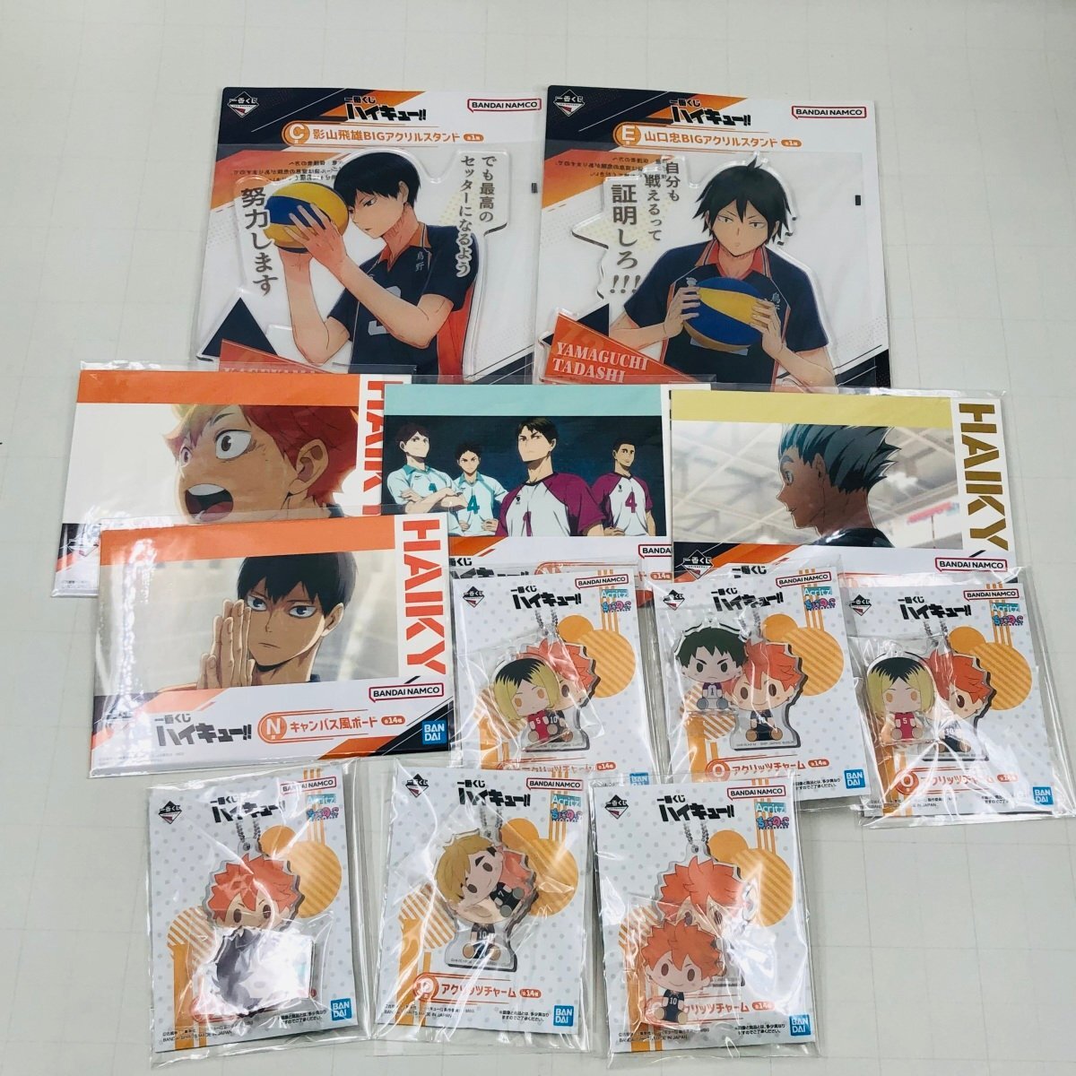 中古品 一番くじ ハイキュー BIGアクリルスタンド アクリッツチャーム