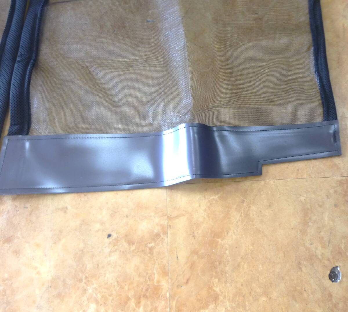 MADLYS マグネット防虫ネット 左右2枚セット デリカD5（中古）_3