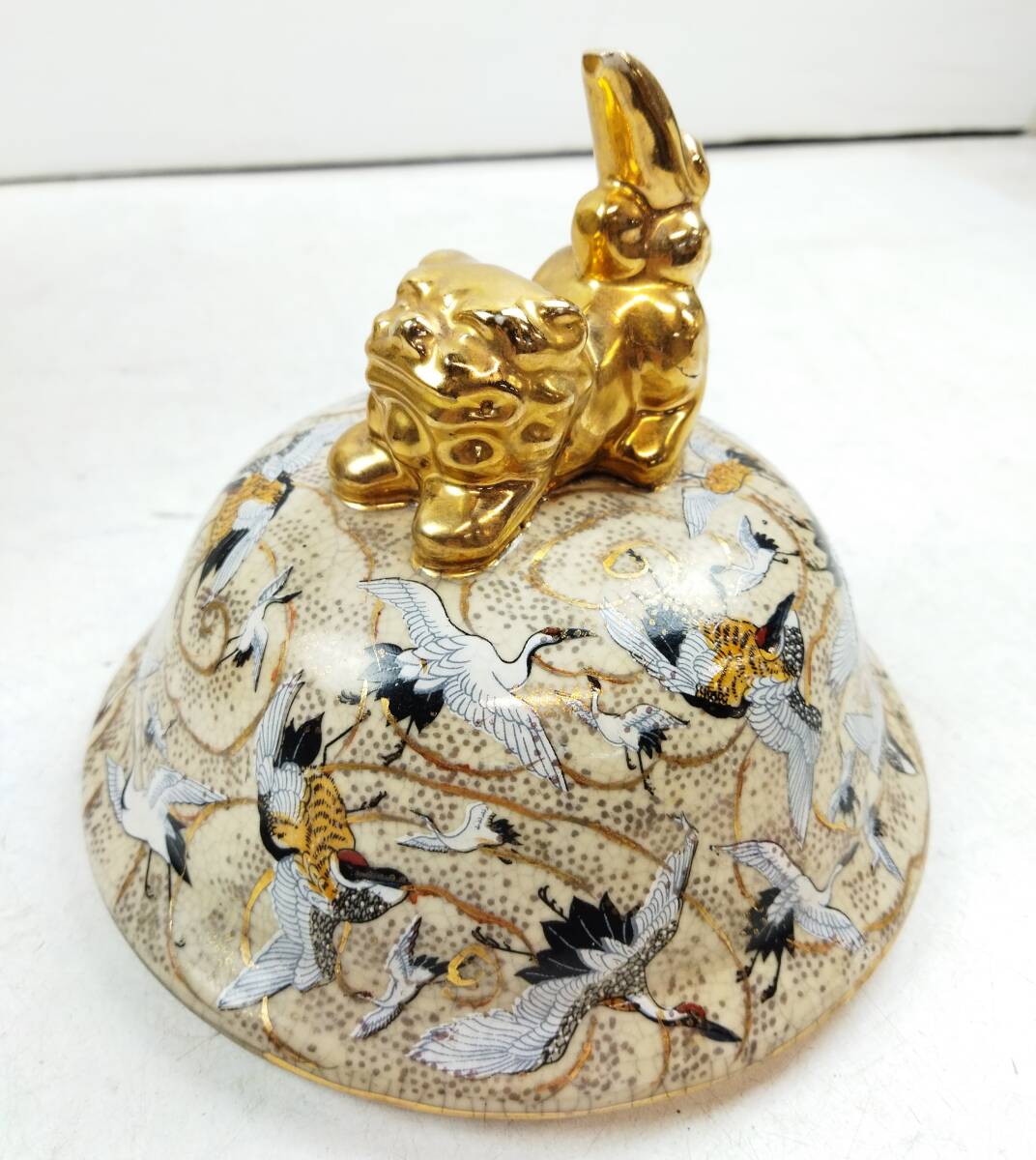 P965】☆中古・保管品☆栄盛窯 瀧山作 飾り壺 金襴手 群鶴文様 陶器 壺