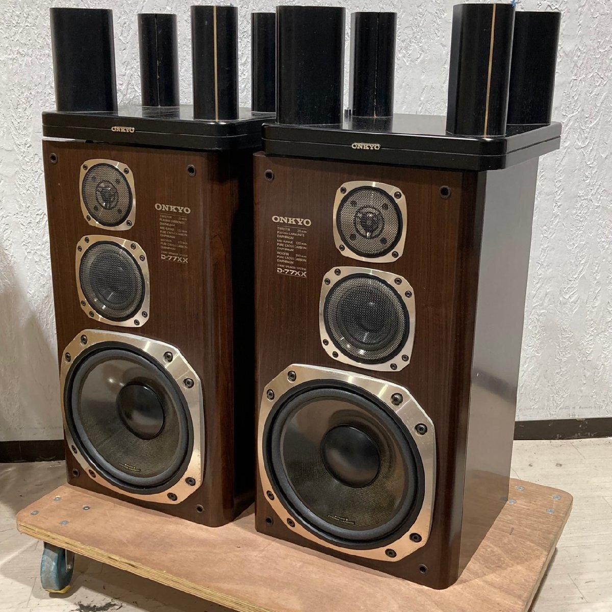 ☆ 【3個口】ONKYO オンキョー D-77XX ペアスピーカー スタンド付き_1