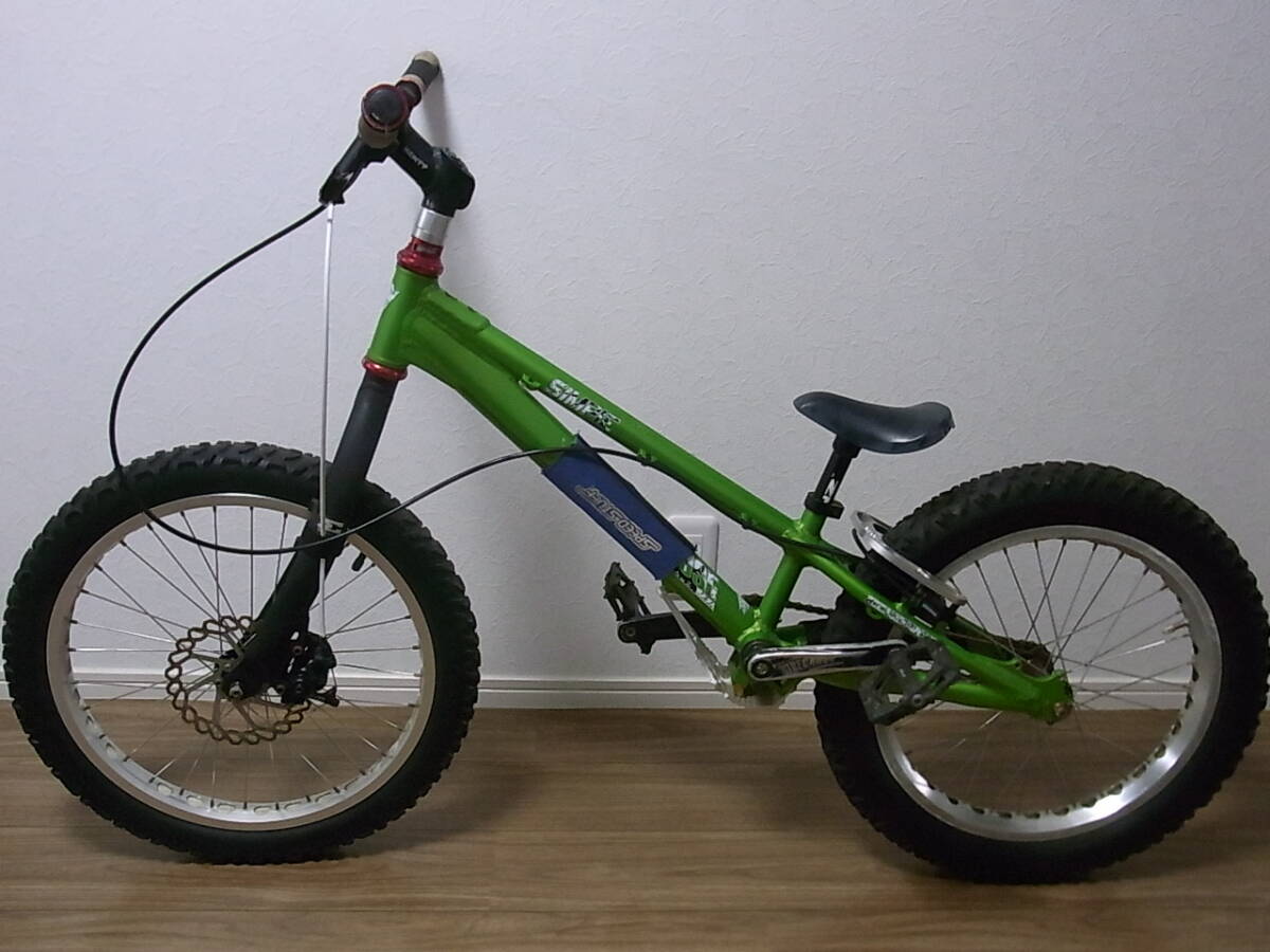 トライアル用自転車 TRASH 油圧ブレーキ 自転車 トライアル用自転車 TRASH 油圧ブレーキ