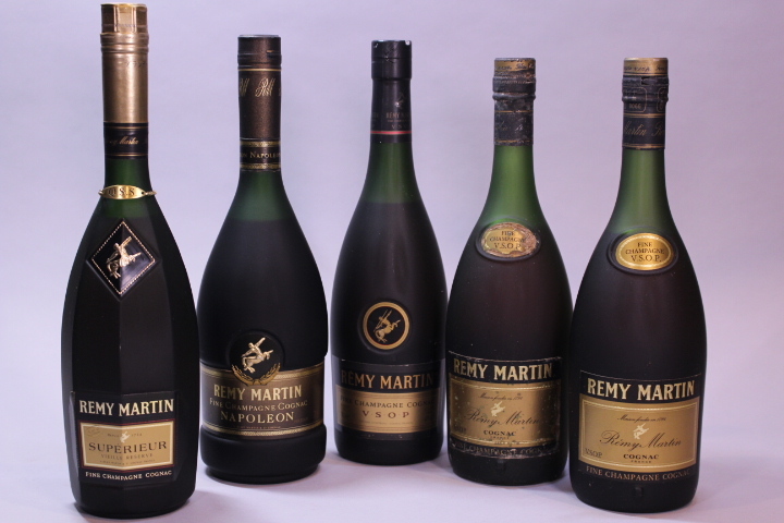p-2503 未開栓古酒 REMY MARTIN レミーマルタン SUPER RIEUR NAPOLEON
