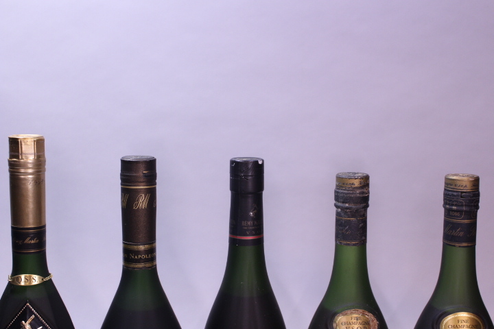 p-2503 未開栓古酒 REMY MARTIN レミーマルタン SUPER RIEUR NAPOLEON