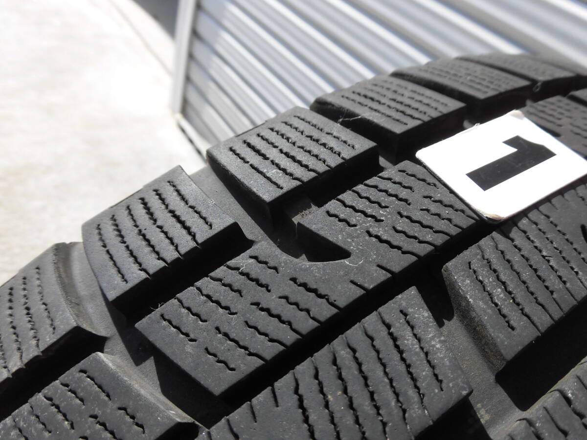 バリミゾ　バリミゾ　8-9分山　ガリキズなし　美品　235/45R17 114.3 5穴　オフ50　1775　 ヨコハマ　アイスガード　iG50PLUS　_7