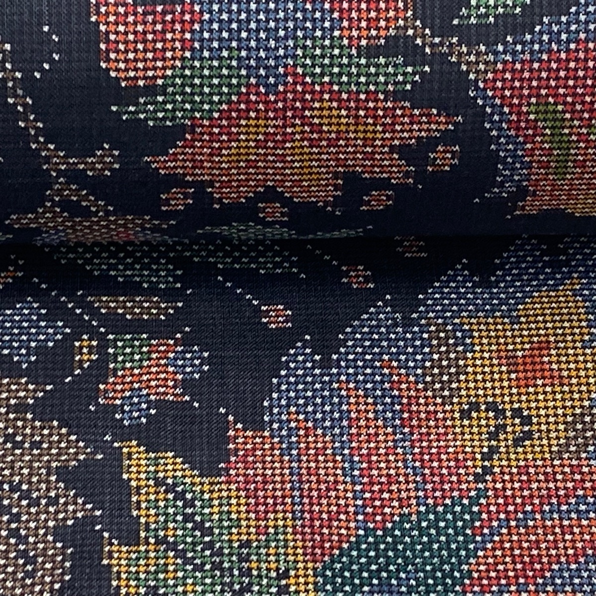 反物 秀品 紬 本場奄美大島 草花 墨色 正絹 【中古】 【公式通販】