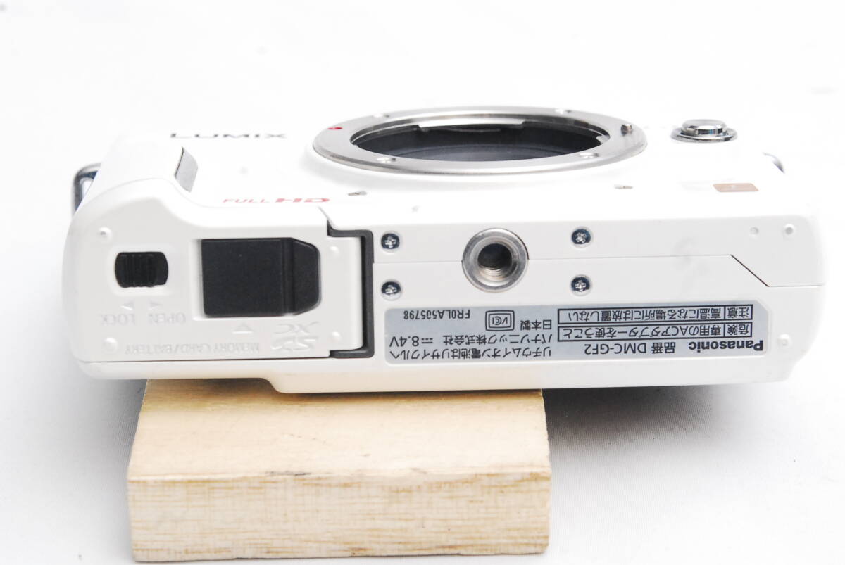 Panasonic LUMIX GF2 ダブルレンズセット （良品） 12-14-07 