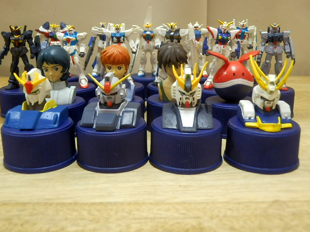 ガンダム ペプシ GET! GUNDAM ガンダム25周年ボトルキャップ 19個