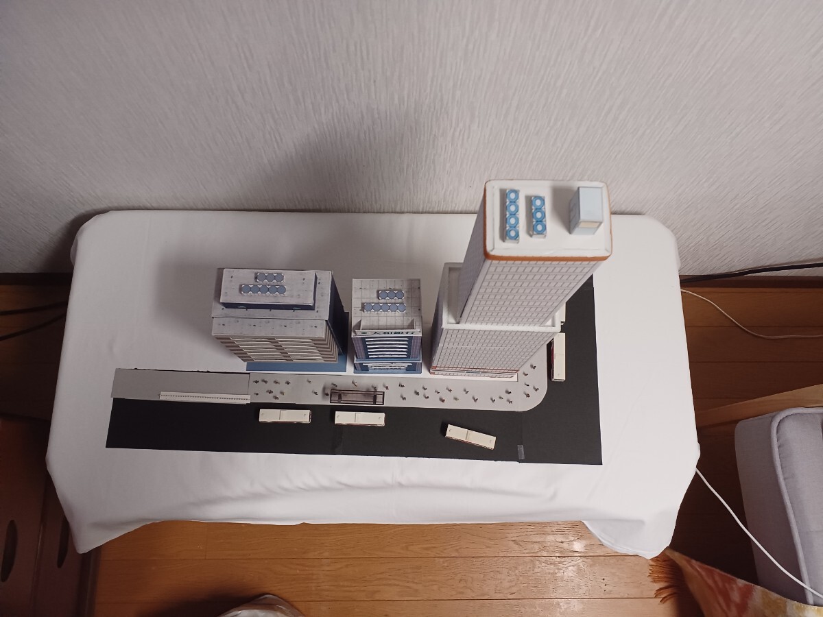 鉄道模型Nゲージ ジオラマ用１/150ペーパークラフト建物三棟_7