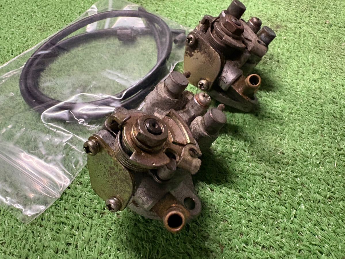 3MA 後方排気TZR250 エンジンオイルポンプ　2個_2