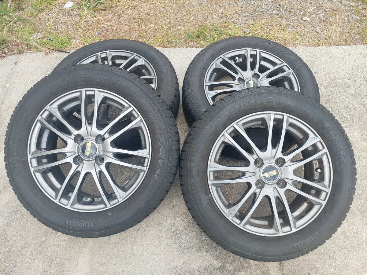 スタッドレスタイヤ 175⁄65R15 ホイールセット 175⁄65R15 スタッドレス 