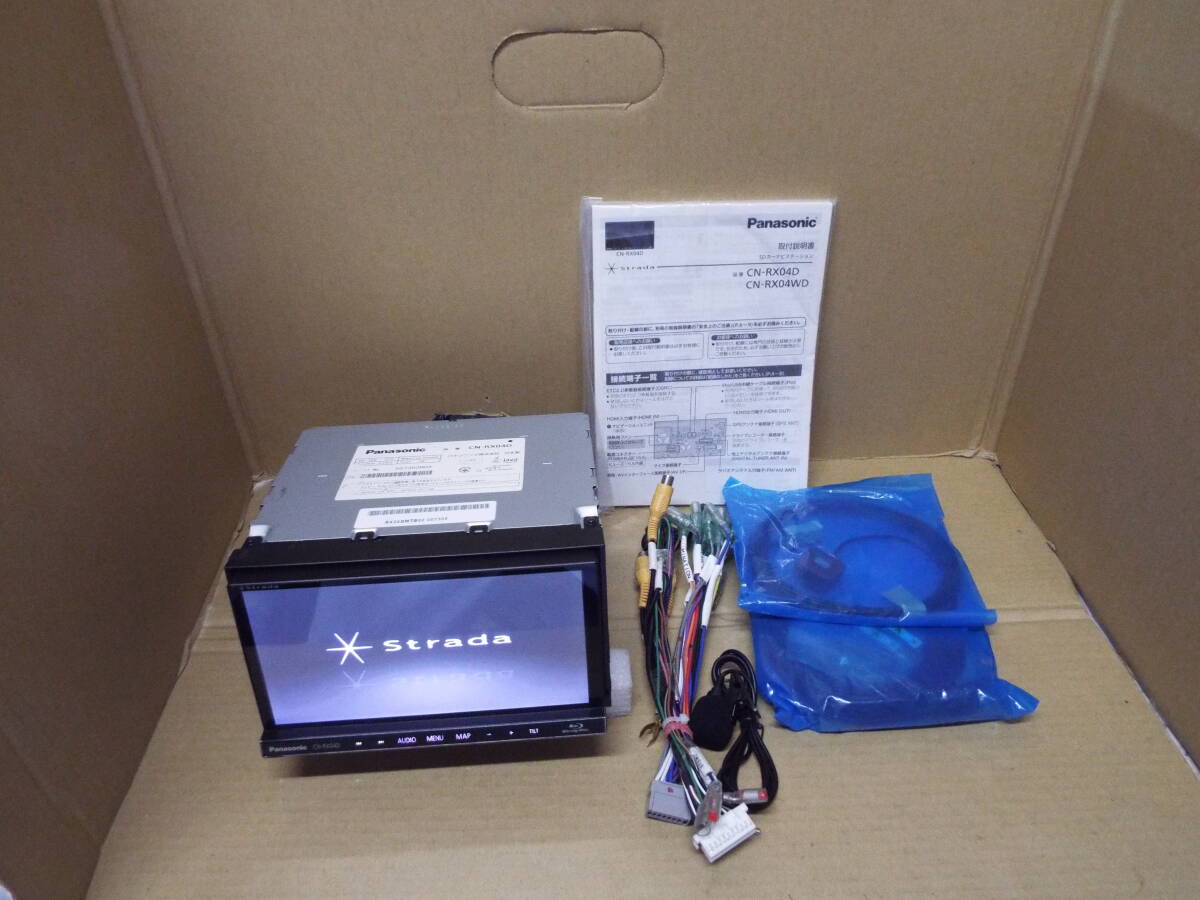 地図最新2025年度パナソニック Strada CN-RX04D BTオーディオ/HDMI/地