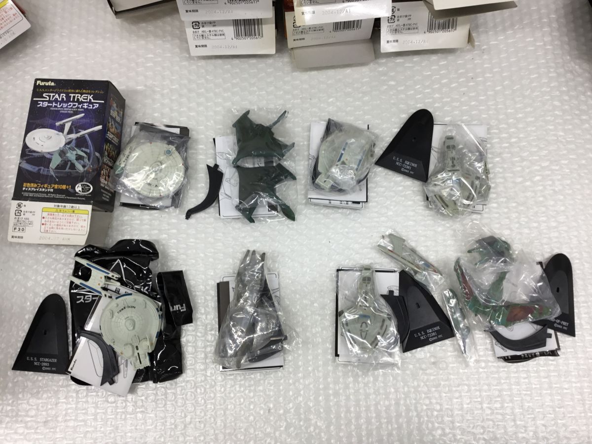 D804-100【フィギュア26点まとめ】矢追純一 UFO/STAR TREK スタートレックフィギュア2 β/STARWARS/ギャラクティカ/模型/プラモデル/他t_2