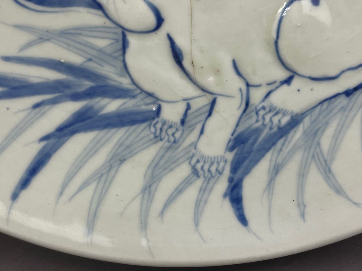 古伊万里 染付 兎図 盛上絵付 大皿 直径31.5㎝ 時代品 本時代 初期