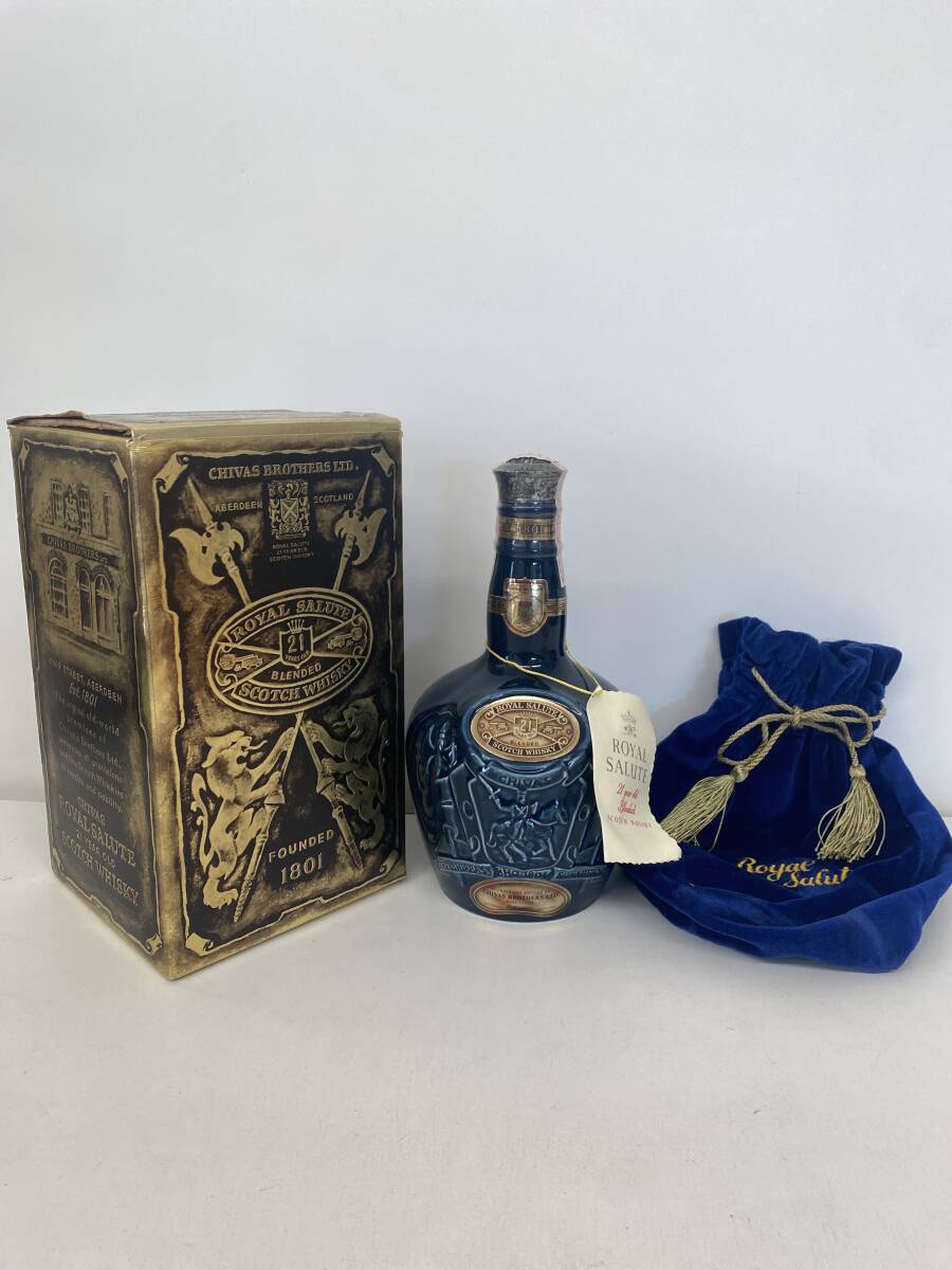 飲料・酒 CHIVAS ROYAL SALUTE FOUNDED1801 ロイヤル