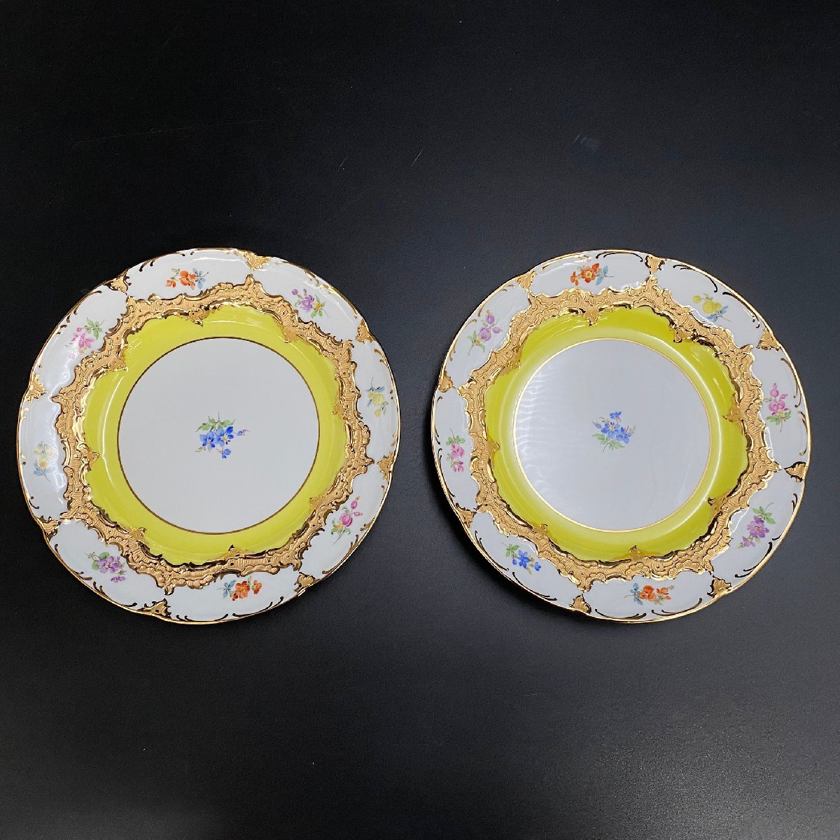 マイセン Meissen Bフォーム 小花散らし Bフォーム『宮廷の小花 