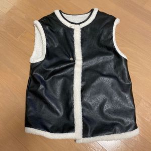 ベスト　サイズＦ　 チョッキ　レディース　リバーシブル