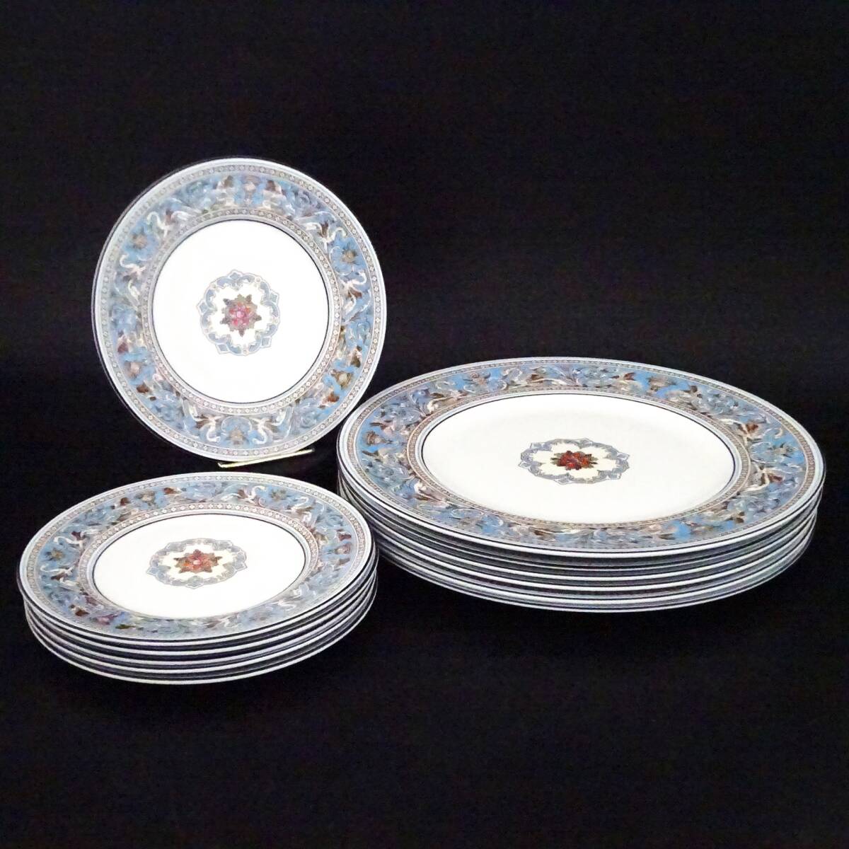 ウェッジウッド フロレンティーンターコイズ 17.5cm / 27cm プレート 