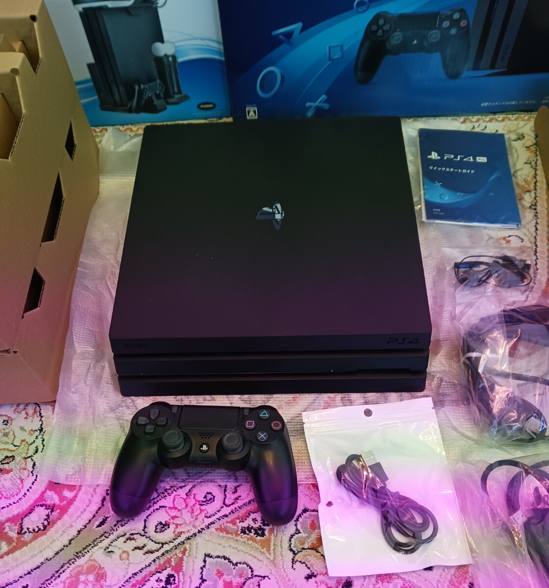動作良好　付属品完備　PS4pro CUH-7100B 1TB　本体一式　送料無料 動作品 おまけ　ヘットセット　スタンド　付き_4