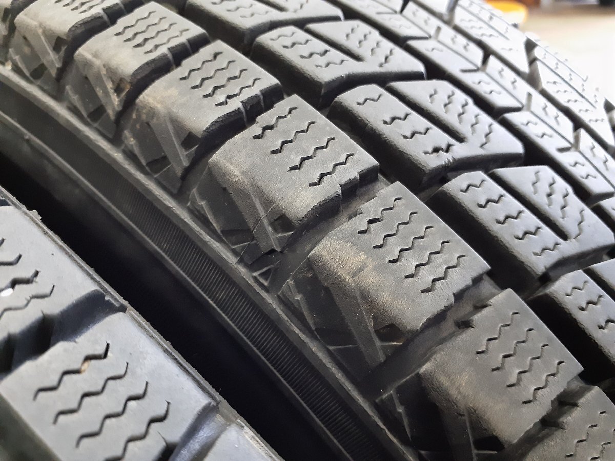 CF7118■175/80R15 90Q　4本価格　DUNLOP WINTER MAXX SJ8　送料無料 冬 ’17年 7～8分山 キックス パジェロミニ テリオスキッド 175&frasl;80R15 ダンロップ 90Q AT5 175／80／15の通販 バン