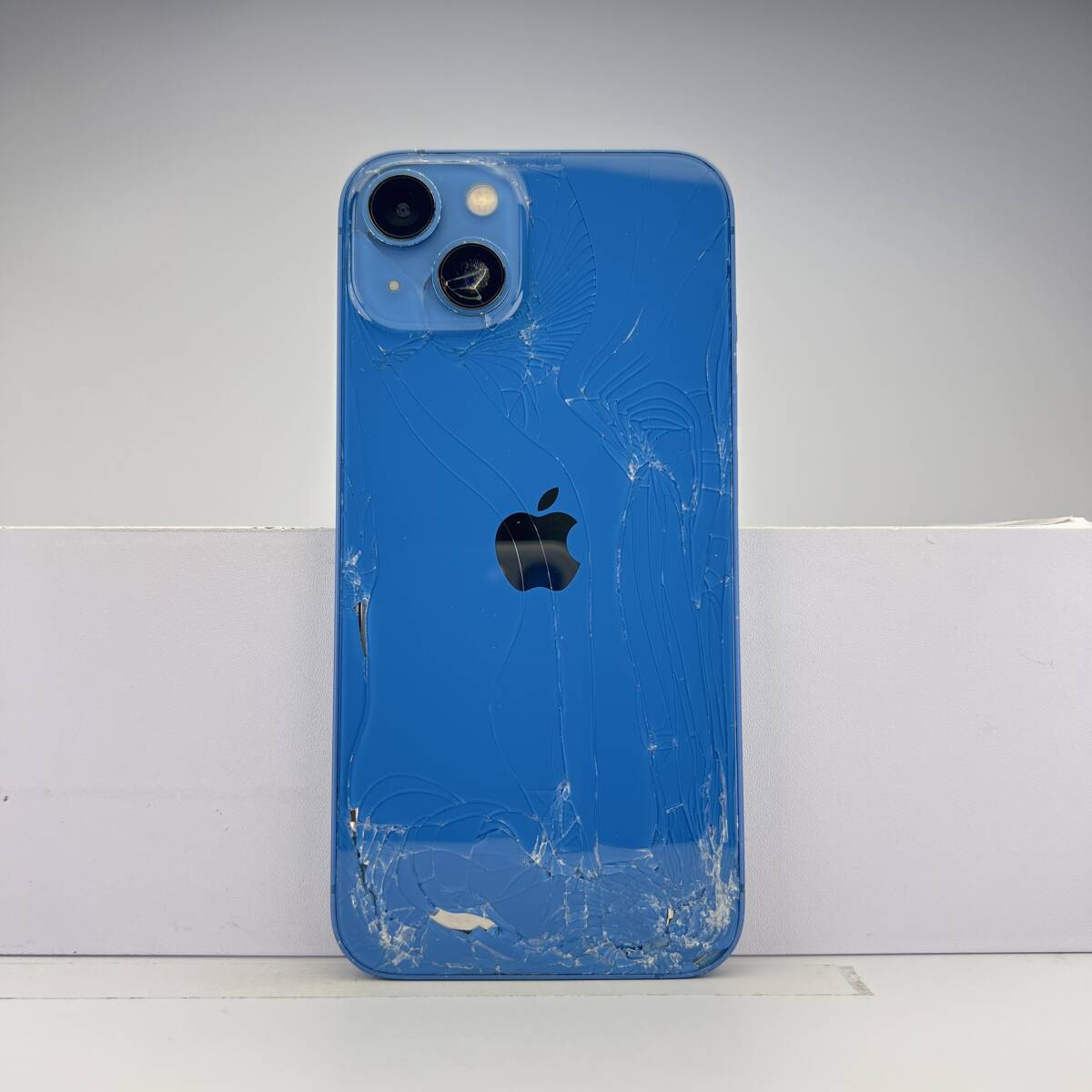 iPhone 13 128GB ブルー SIMフリー 訳あり品 ジャンク 中古本体 スマホ