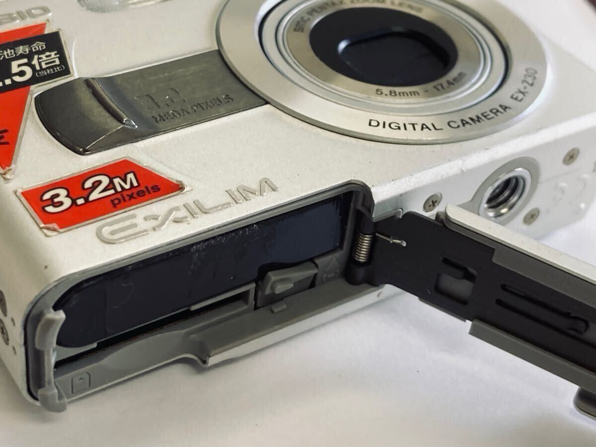 B 通電確認済 CASIO EXILIM カシオ エクシリム EX-Z30 デジタルカメラ