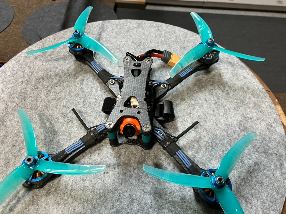 ■■■5インチ レーサー Astro-X 分かる方向け　ドローンレーサー　アストロX　Hobbywing　送料込み■■■　