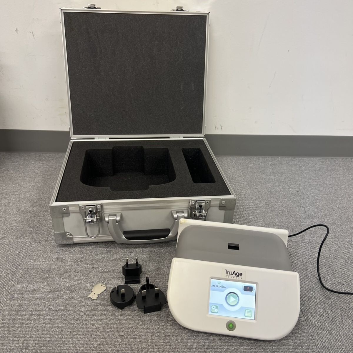  K827-I58-3355 TrueAge Scanner トゥルーエイジスキャナー 2014 TAS00100 AGE測定 糖化 測定器(その他)｜売買されたオークション情報、yahooの商品情報をアーカイブ公開 - オークファン その他