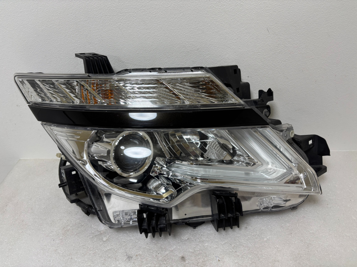 ☆ エルグランド E52 後期 LED ヘッドライト 右 ☆5127 【公式通販】