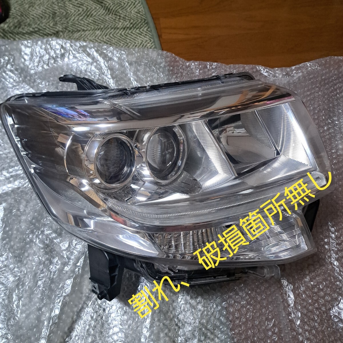 タントカスタム LA600S LED ヘッドライト 右側 ダイハツ純正 インナー 