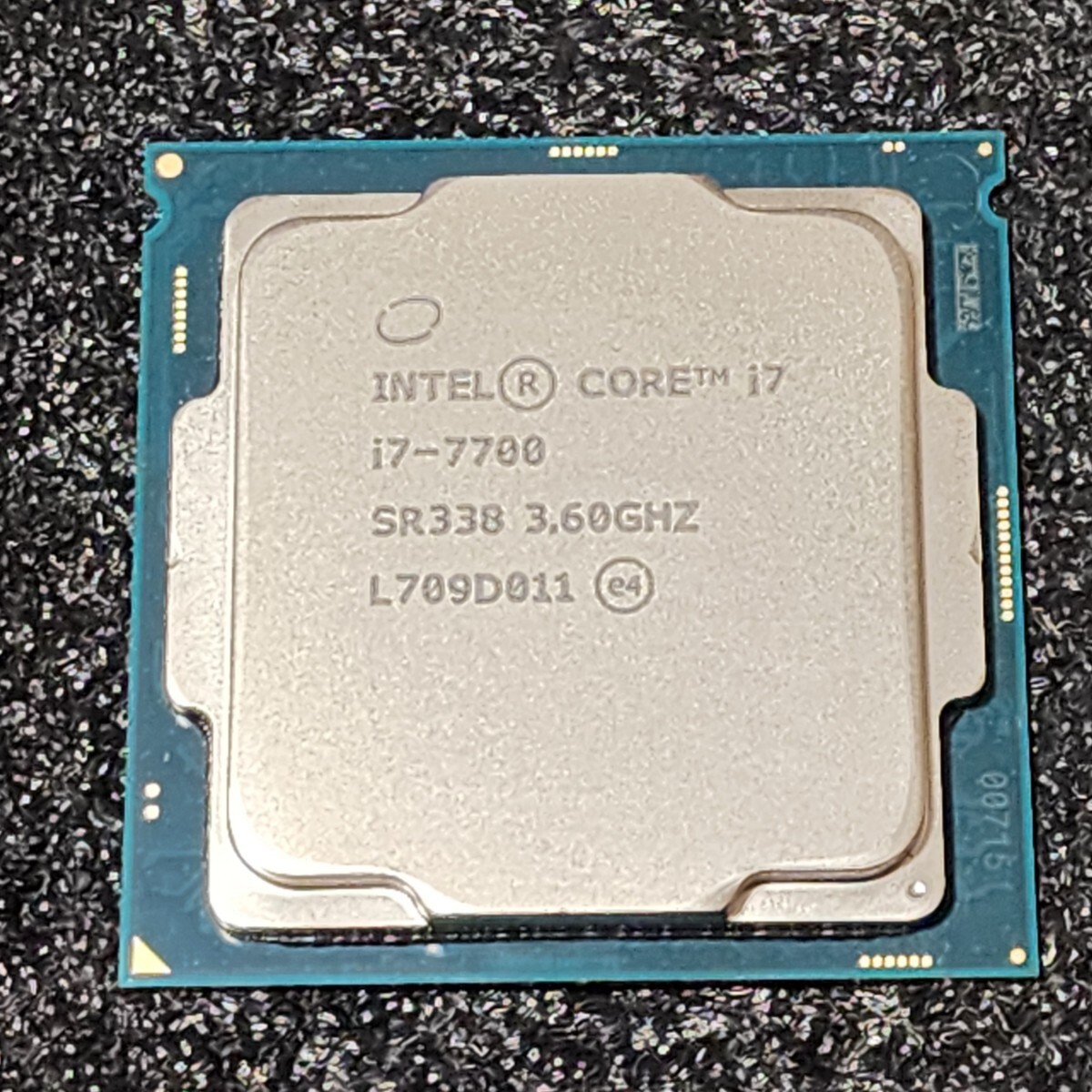 CPU Intel Core i7 7700 3.6GHz 4コア8スレッド KabyLake PCパーツ
