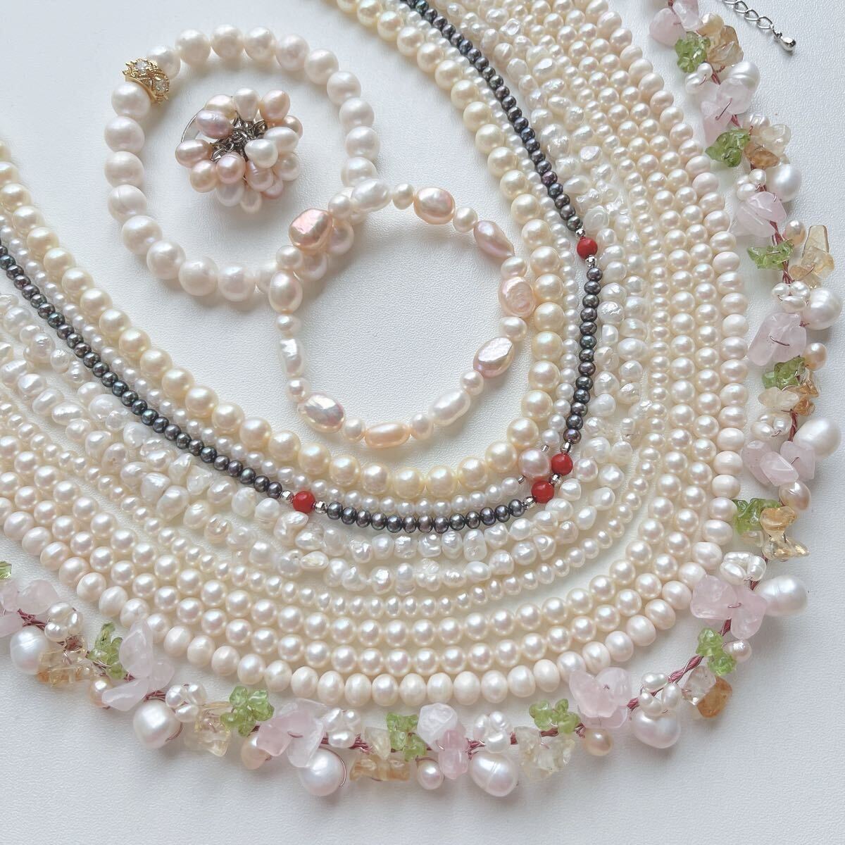 アクセサリー まとめ売り ネックレス ブレスレット　パール⭐︎ 日本売上 大量パールアクセサリーまとめ売り Pearl accessories