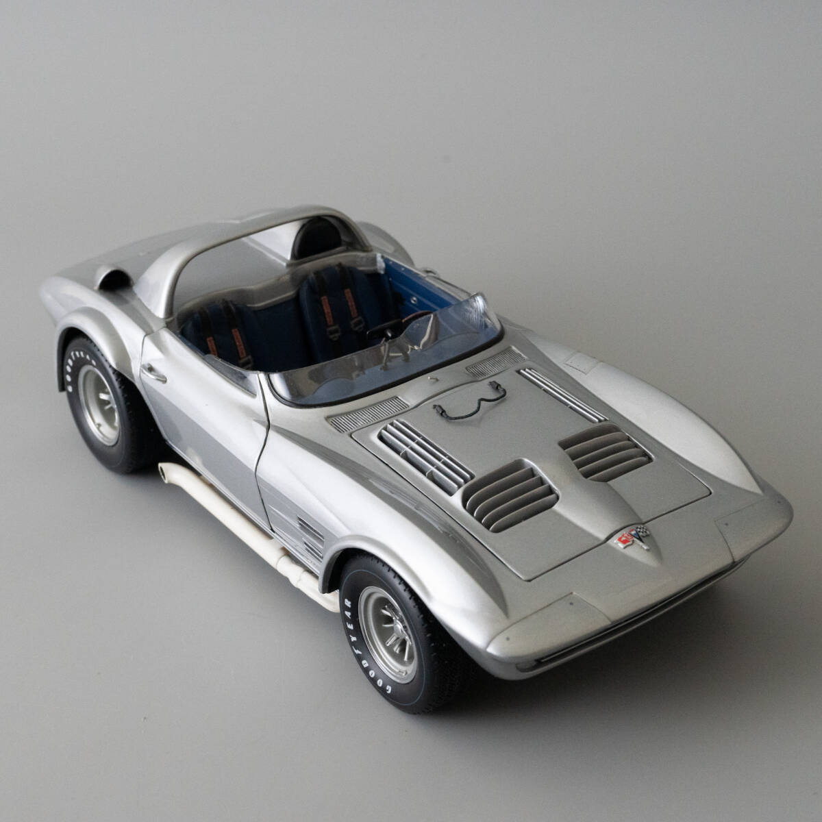 K エグゾト 1/18 コルベット Grand Sport Coupe #80 エグゾト 1 K エグゾト 1/18 コルベット Grand Sport Coupe #80 エグゾト 1
