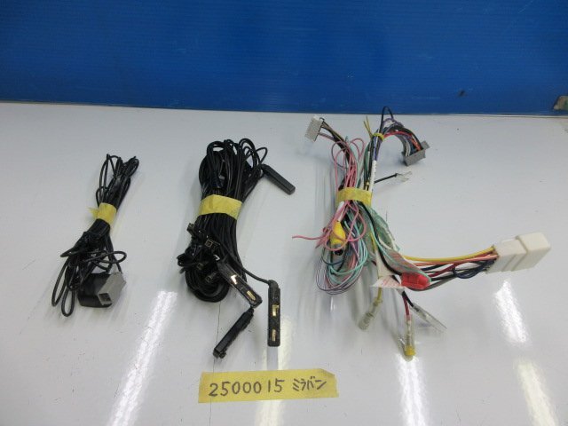 2500015 パナソニック CN-RE05D メモリーナビ ※2018年地図