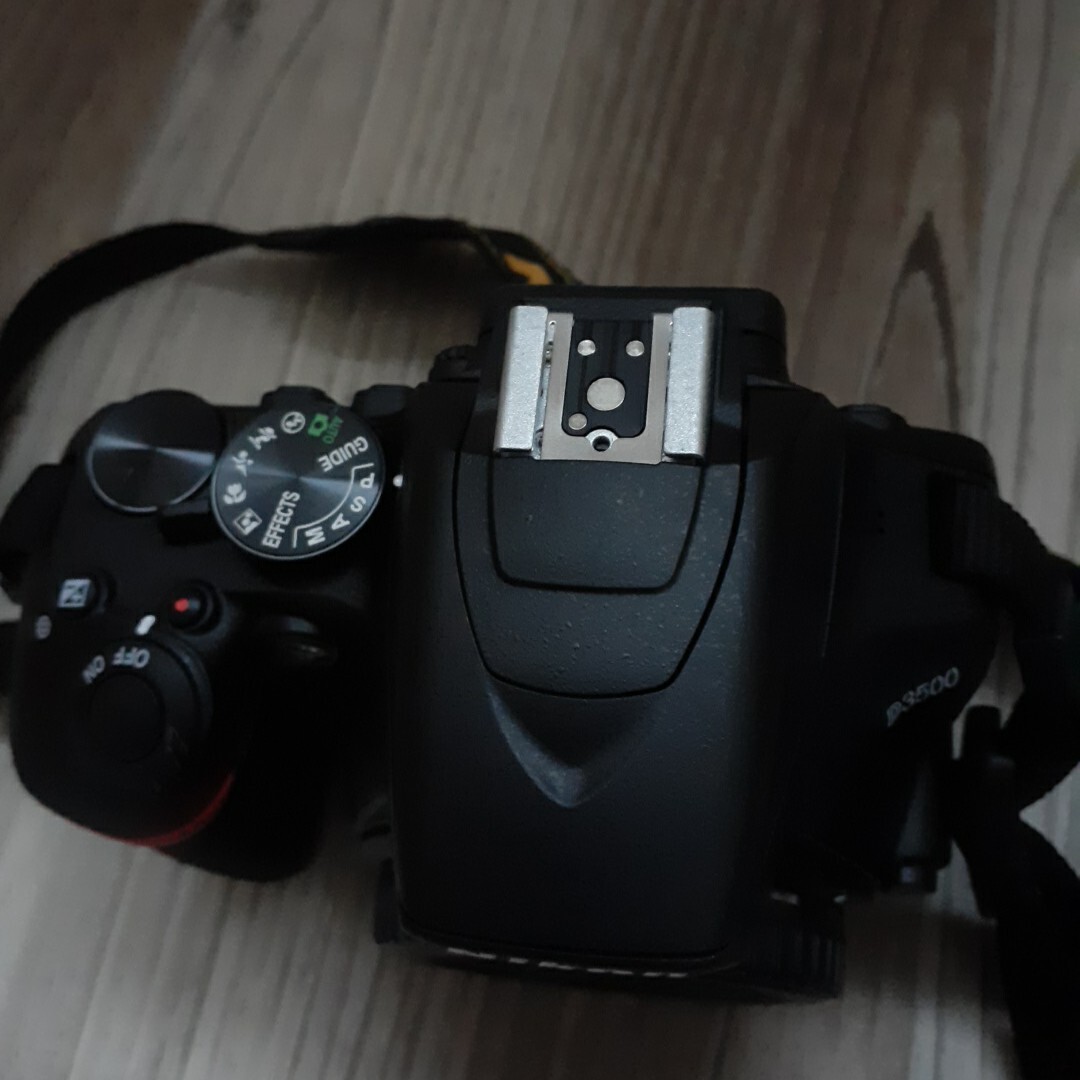 ほぼ未使用 Nikon D3500 カメラ販売店で傷・不具合等点検済み 18-55mm VR 70-300mm VR カメラ 一眼レフ ダブルズームキット 動作確認済 _8