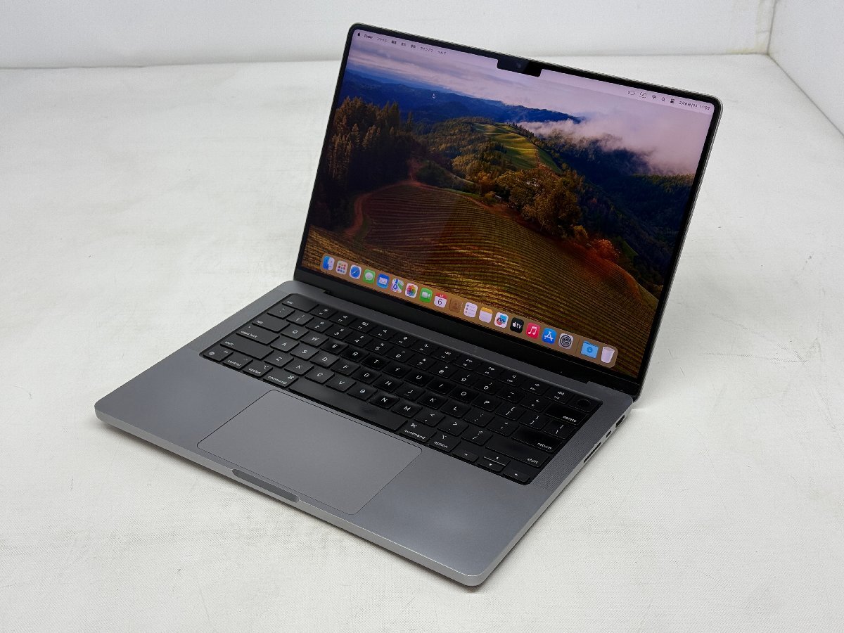 Apple MacBook Pro (14インチ 2021) MKGP3J/A M1 Pro / RAM:16GB / SSD