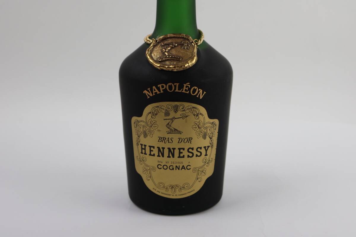 未開栓 ヘネシー ナポレオン Hennessy NAPOLEON 700ml コニャック