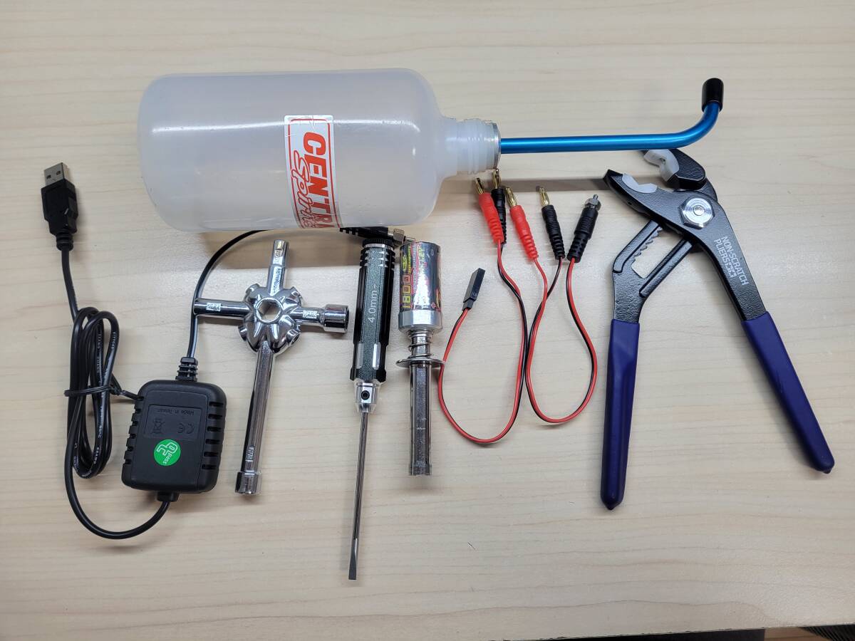 【美品】エンジンRCカー用　ツール類_1
