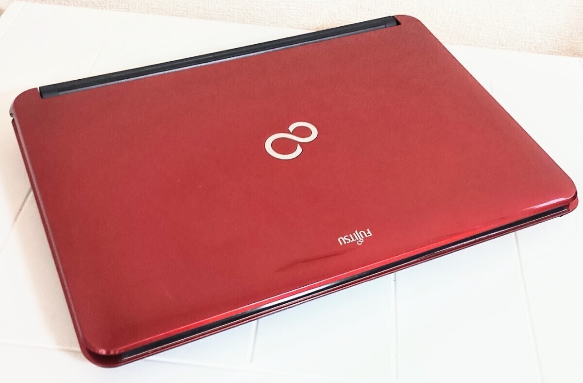 ◇ Win11搭載◇Office2021導入済み◇ 富士通 LIFEBOOK AH56/E Core i5