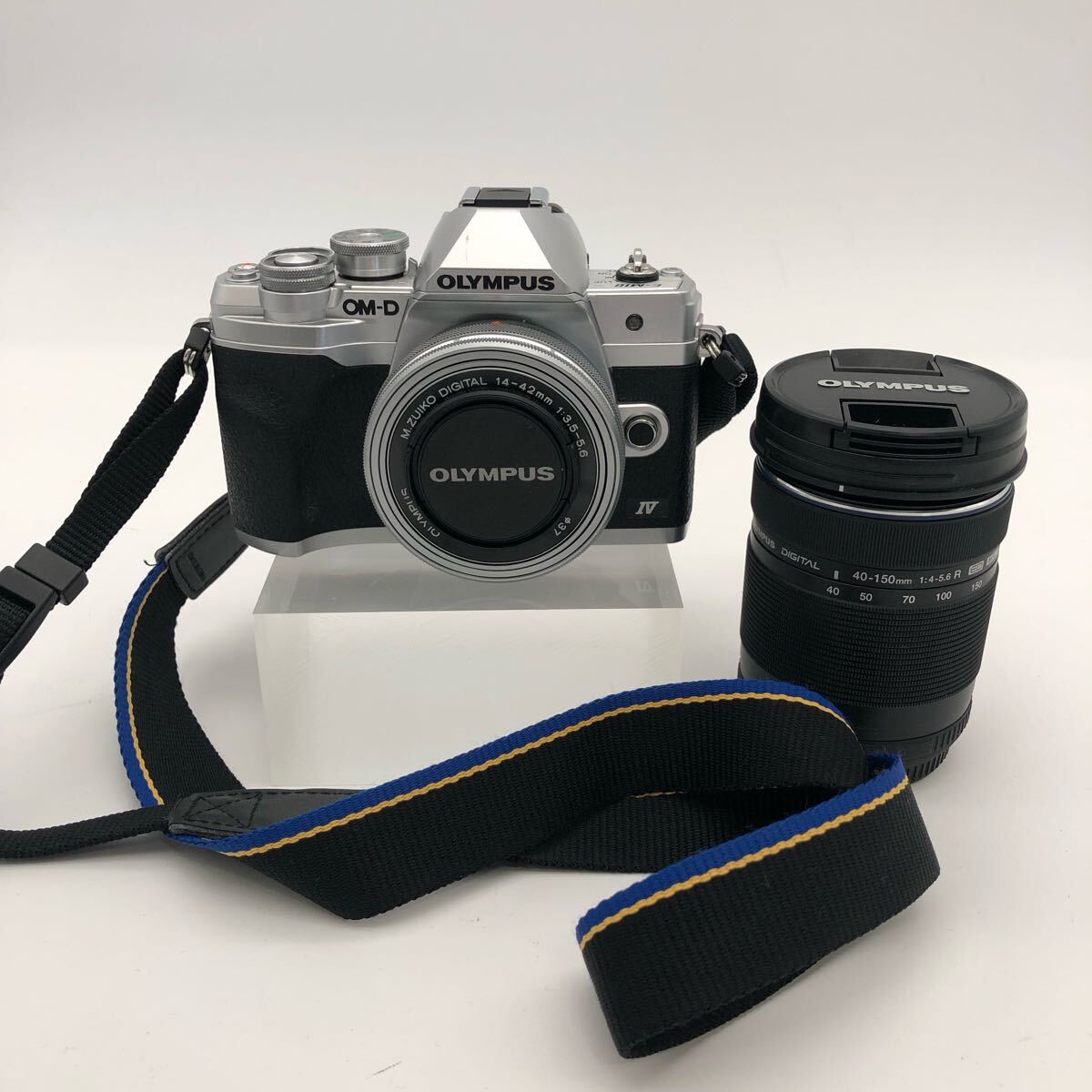 ◎【売り切り】OLYMPUS オリンパス OM-D E-M10 ミラーレス一眼カメラ レンズセット 14-42mm 40-150mm 簡易動作確認済み シャッター数1101