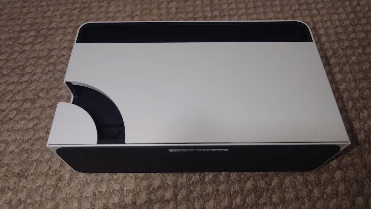 送料無料！☆NINTENDO SWITCH 有機ELモデル＋ソフト2本＋携帯用ケース☆_6