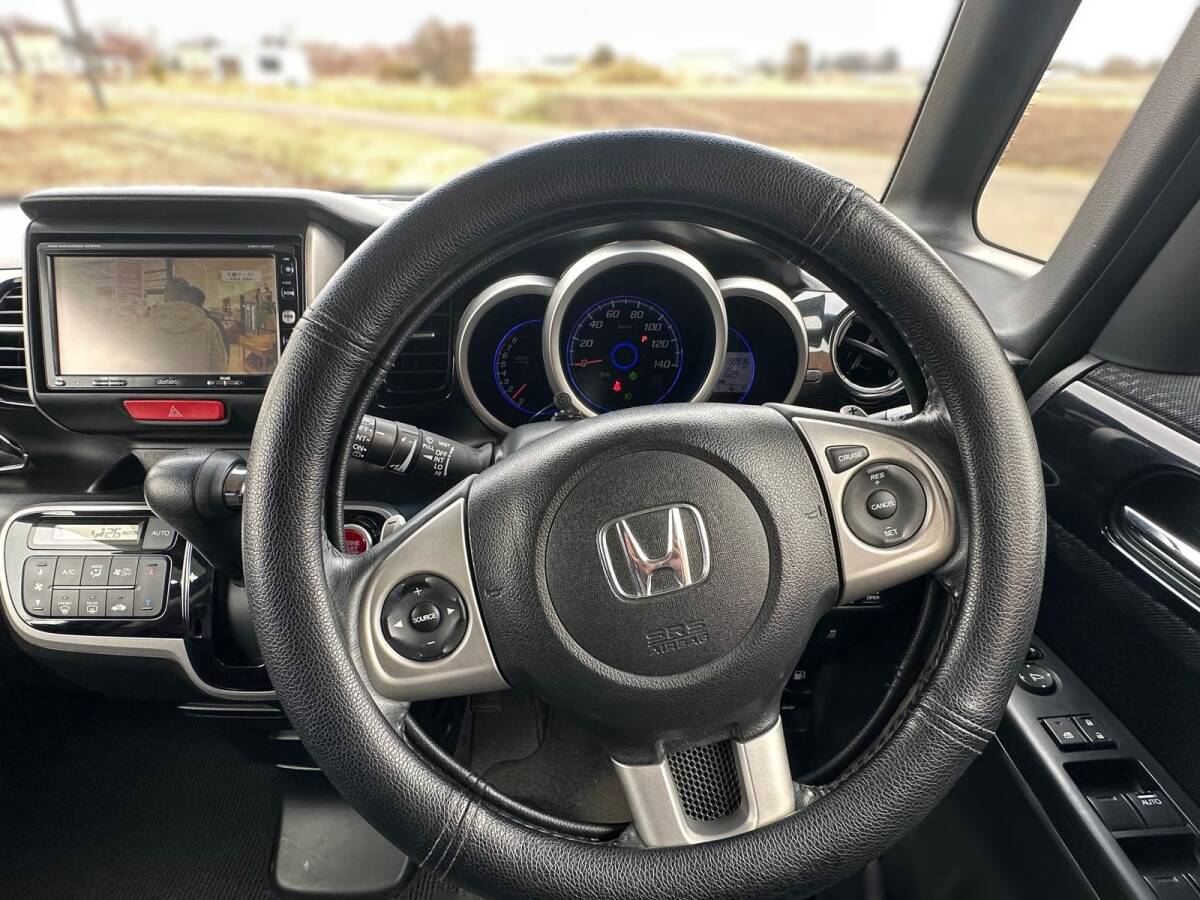 ホンダ　N-BOX　カスタムGターボパッケージJJF1　両側パワースライドドアパドルシフト１３万キロ-代乗って帰れます_10