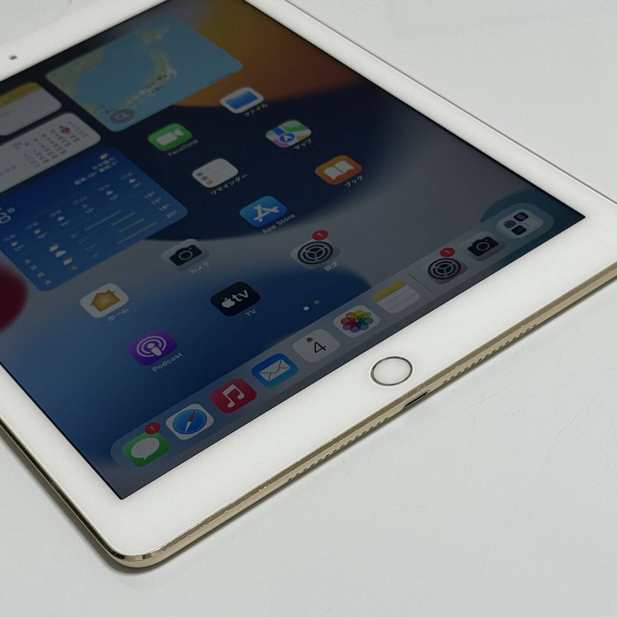 Apple iPad Air 2 ゴールド 16GB NH0W2J/A Wi-Fiモデル iOS15.8.4 アク