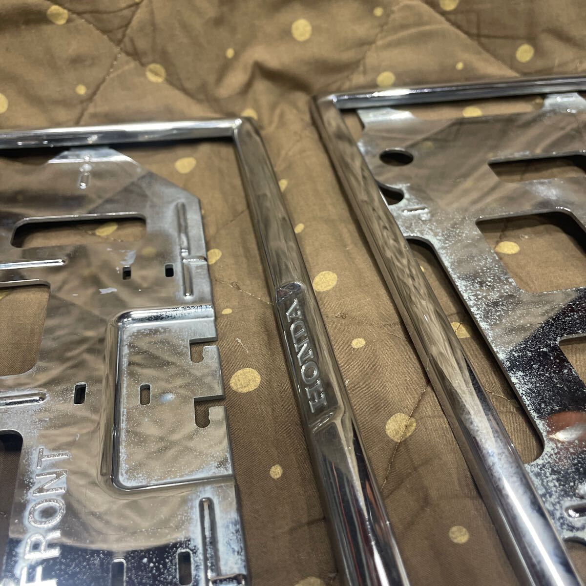 ホンダ純正 ナンバーフレーム メッキ フロント、リヤセット　中古品！_3