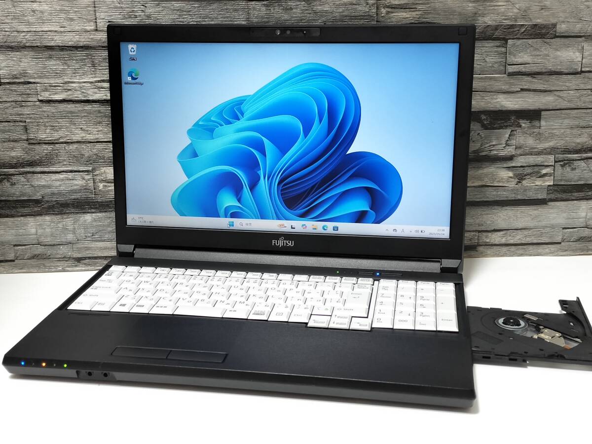 ★2020-2021モデル★Windows11正式対応機種★富士通★第10世代 Core i5-10310U★SSD256GB★メモリ8GB★Wi-Fi 6対応★Bluetooth★Webカメラ_1